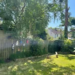 27 Ballyraine Park