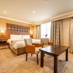 Dillon\'S Hotel