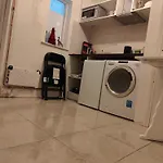 Rose Apartment