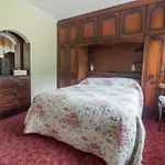 Oaklands Bed And Breakfast