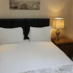 Wild Atlantic Accommodation 68 Burnside Park