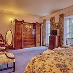 Castle Grove Country House Hotel