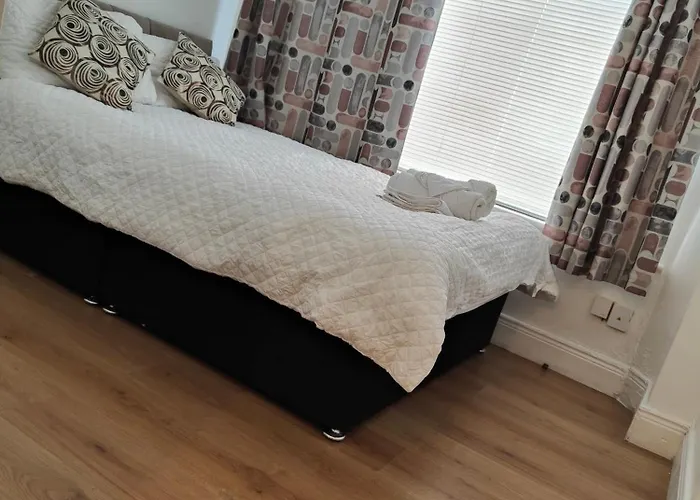Rose Apartment