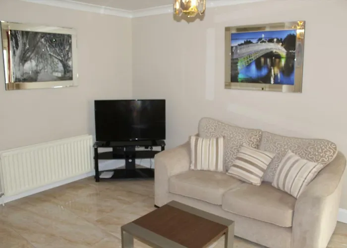 Wild Atlantic Accommodation 2G Orchard Crescent