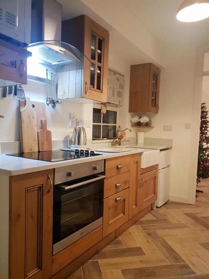 Kiltoy Cottage, Holiday home *