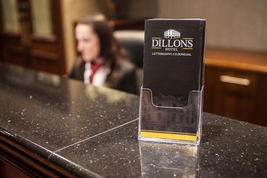 Dillon's 4*