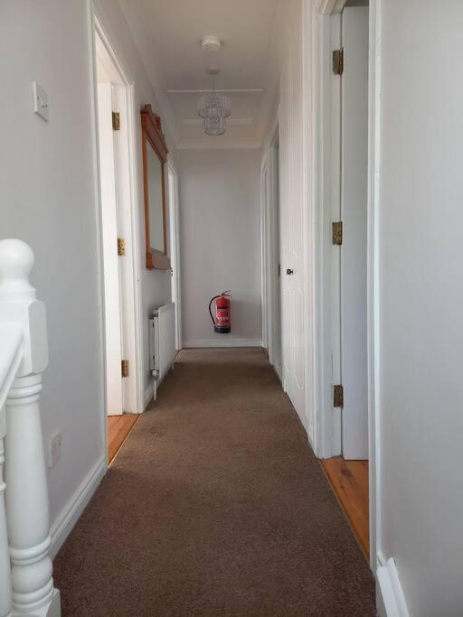 Large 4bed Available Long-term In * Letterkenny