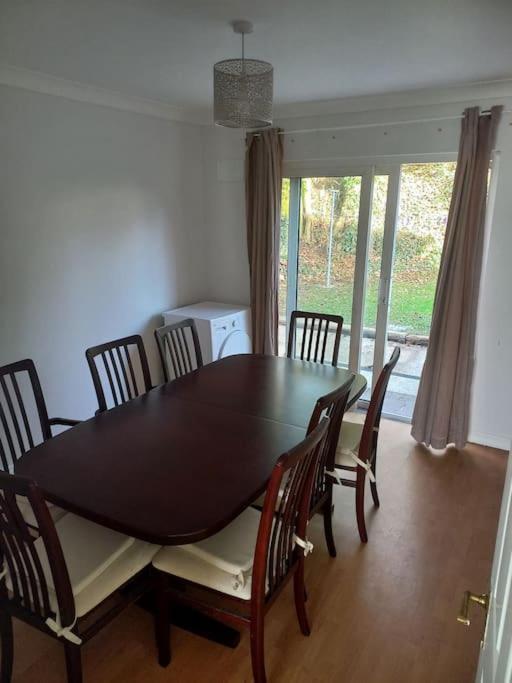 Villa Large 4bed Available Long-term In Letterkenny