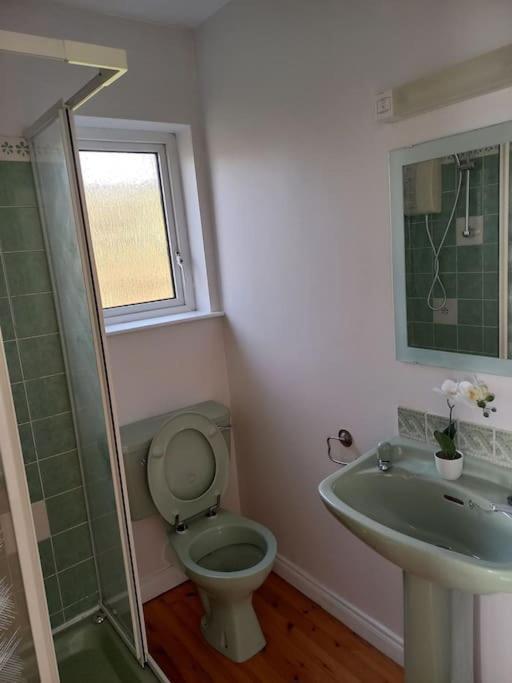 Large 4bed Available Long-term In Villa *