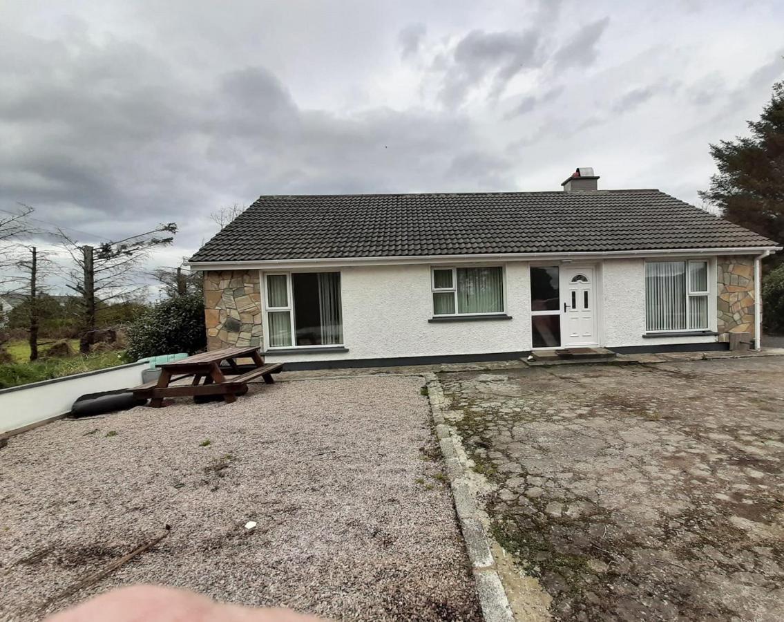 Radharc An Tsleibhe - Mountain View - Eircode F92r2r8 Holiday home *