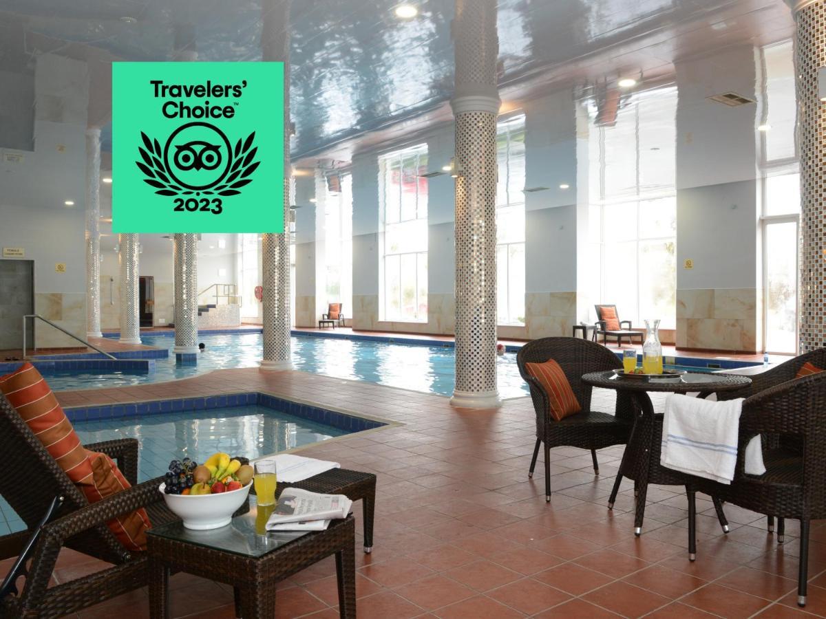 Clanree & Leisure Centre Hotel