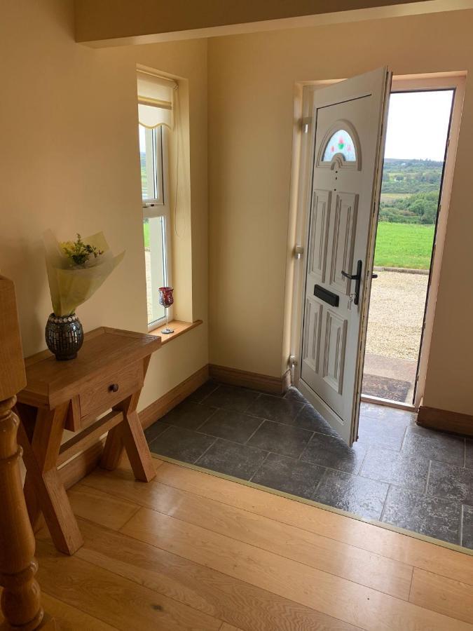 Beautiful Three Bedroom, Tranquil In Ards Holiday home
