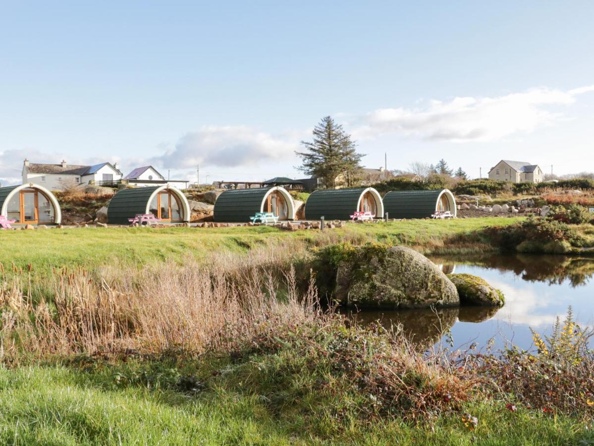 The Wheelhouse Pod No 6 * Letterkenny