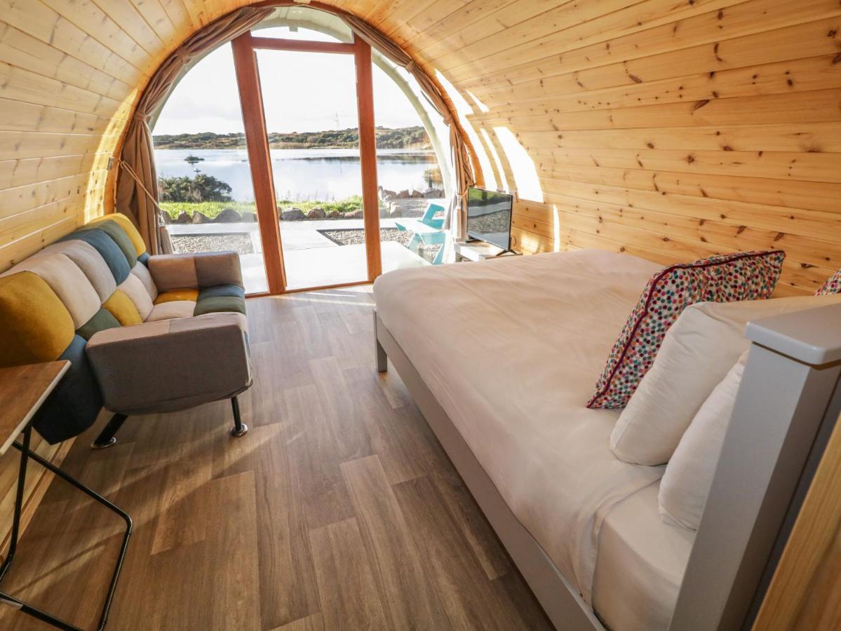 The Wheelhouse Pod No 6 * Letterkenny