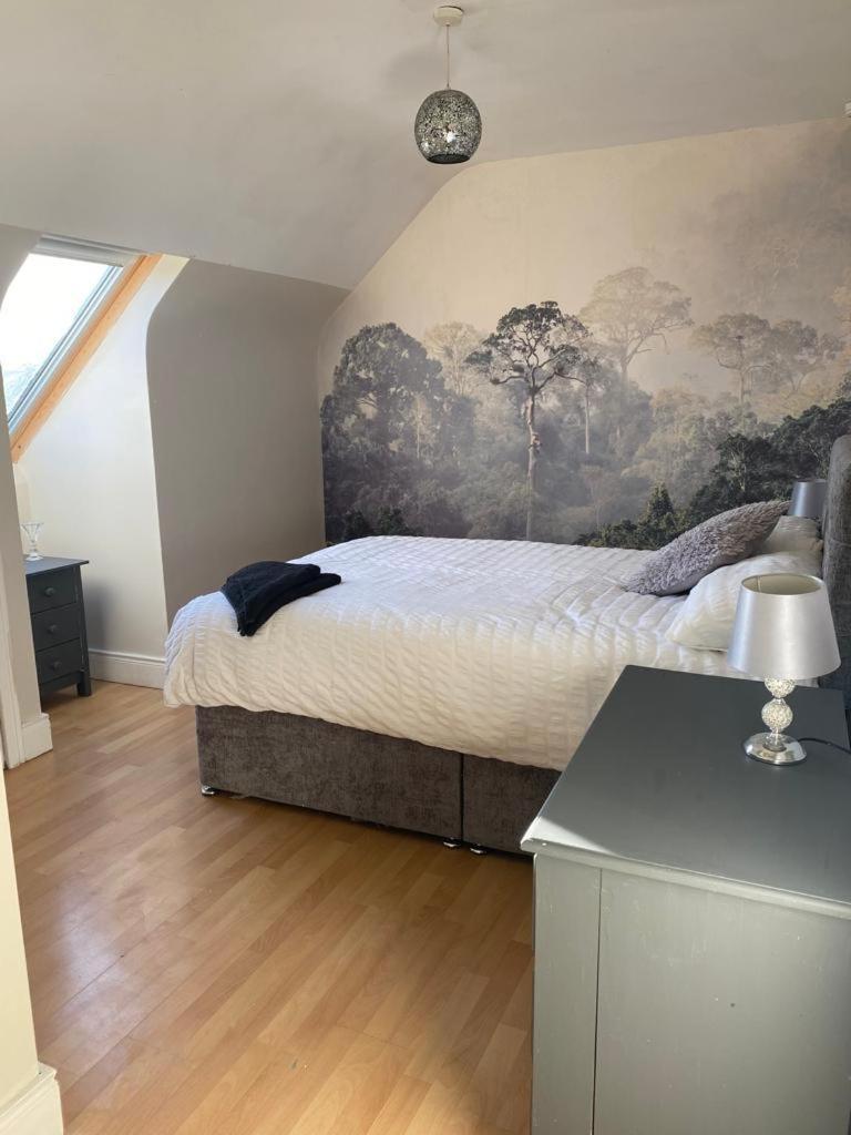 Loch Connell 1 2 3 4 5 Country house