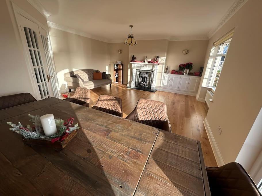 Private Town Center Holiday home Letterkenny