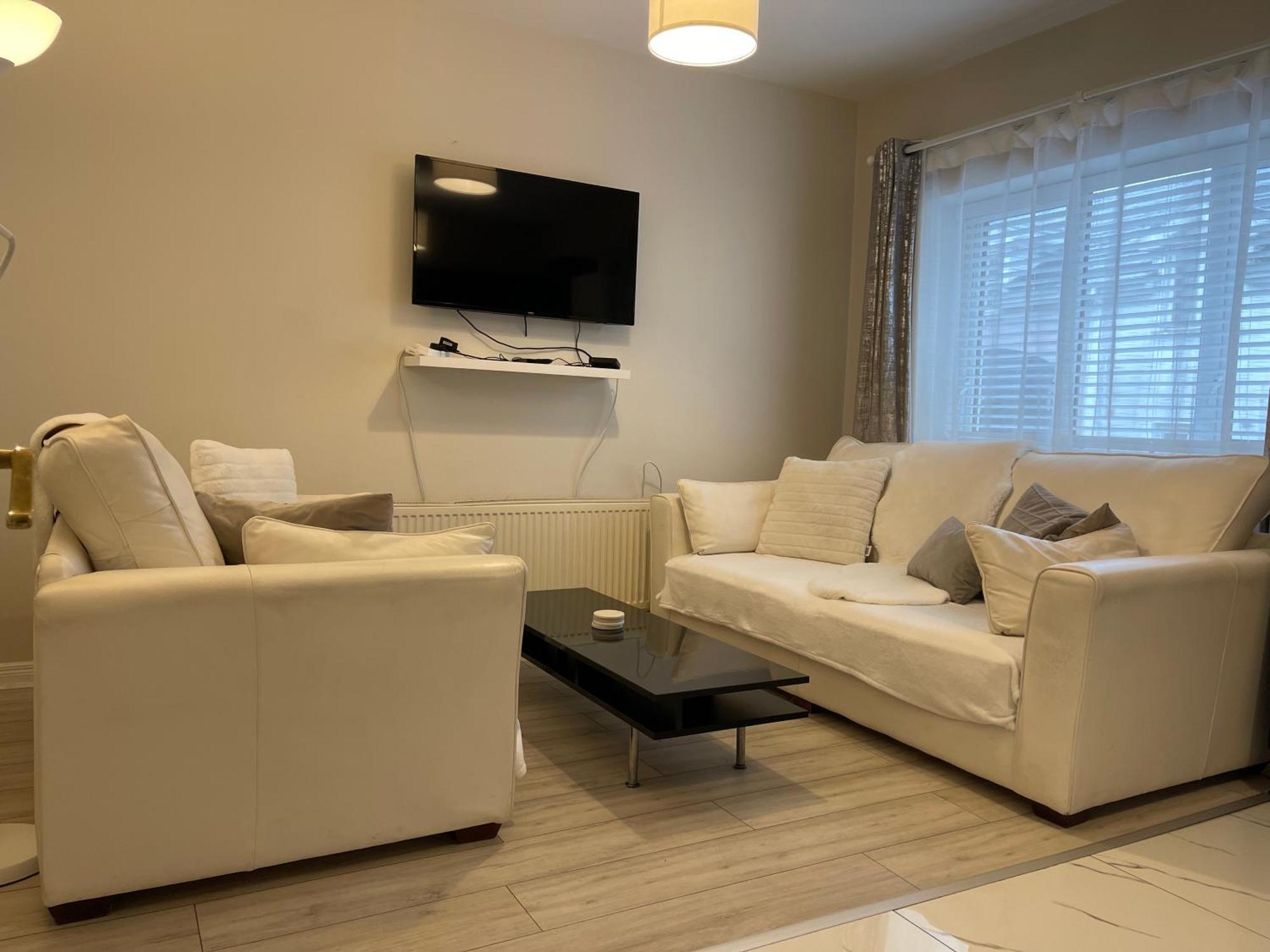 Three Bedroom Town Centre *