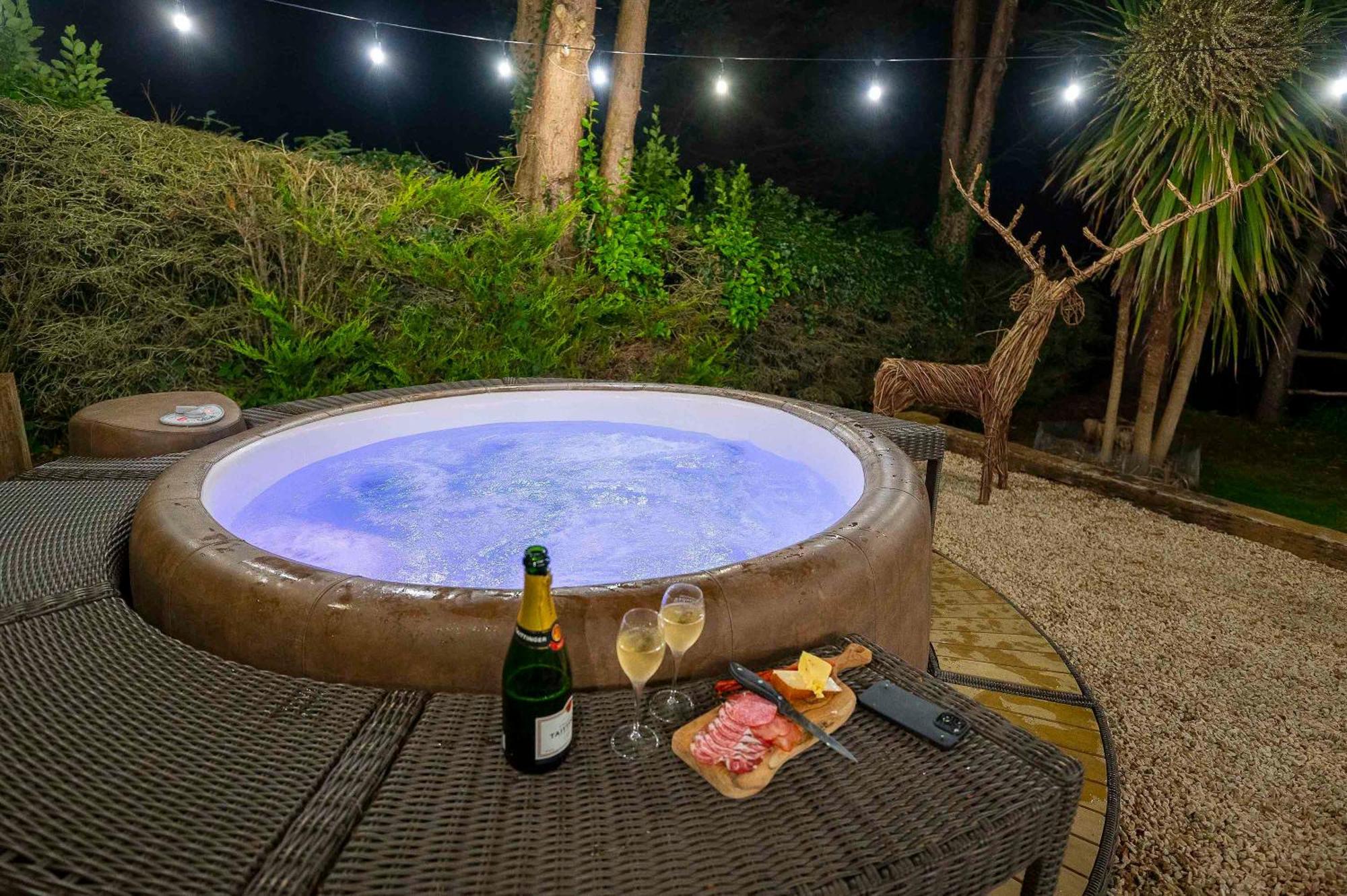 Holiday home Traditional With Private Hot Tub In The Heart Of Donegal Letterkenny