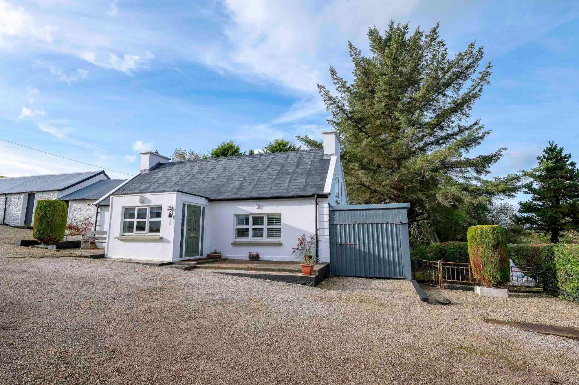 Holiday home Traditional With Private Hot Tub In The Heart Of Donegal Letterkenny