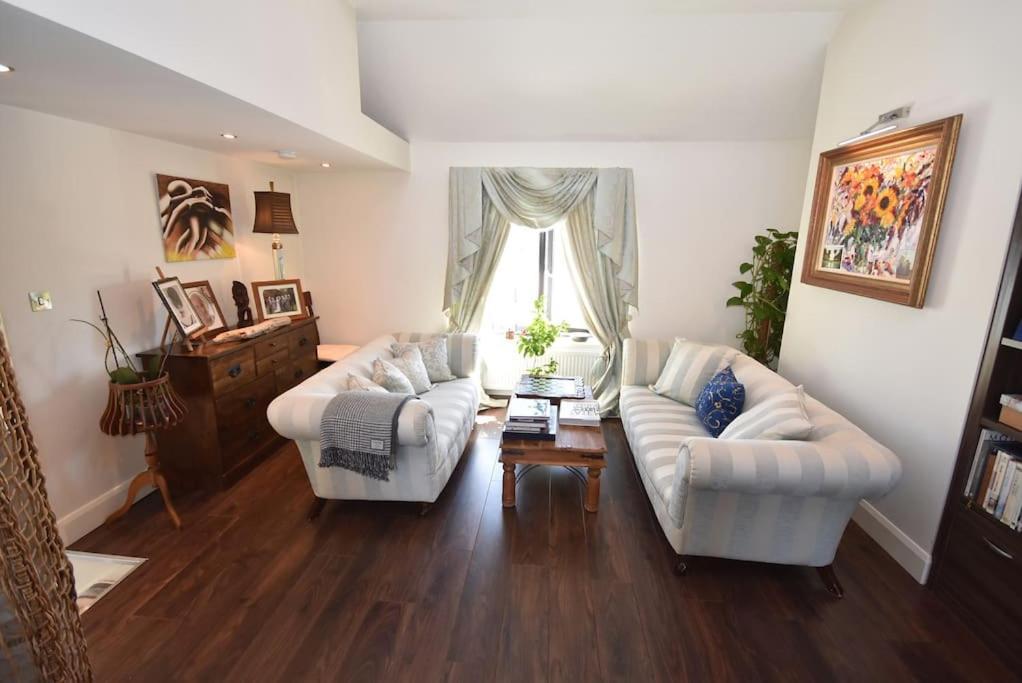 Holiday home No50 Luxury 3bed3bath With Ev Charger