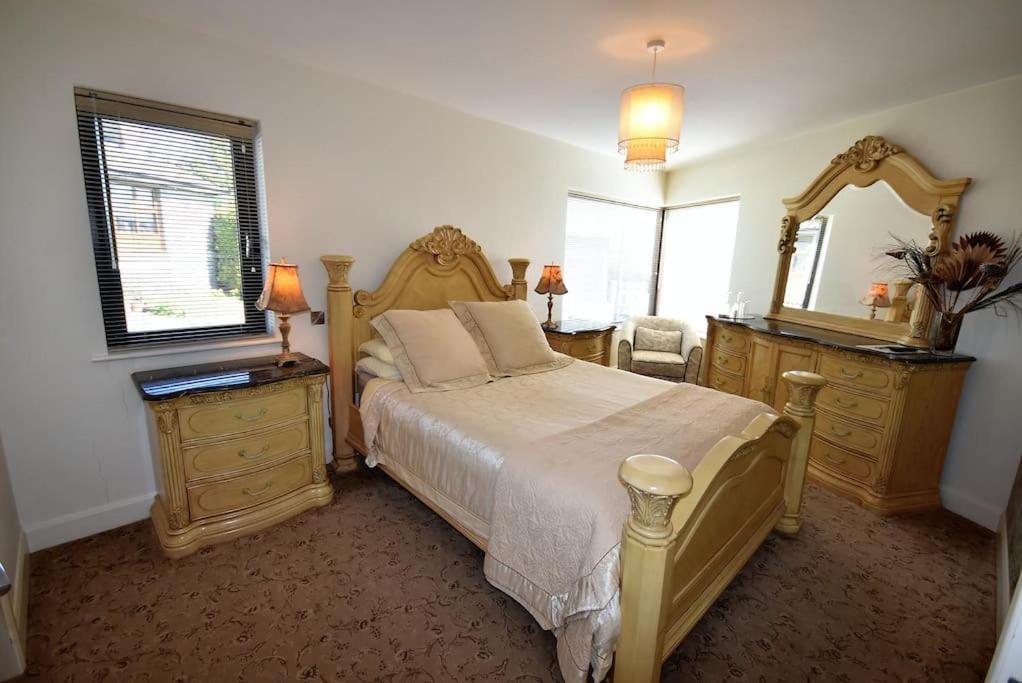 Holiday home No50 Luxury 3bed3bath With Ev Charger *
