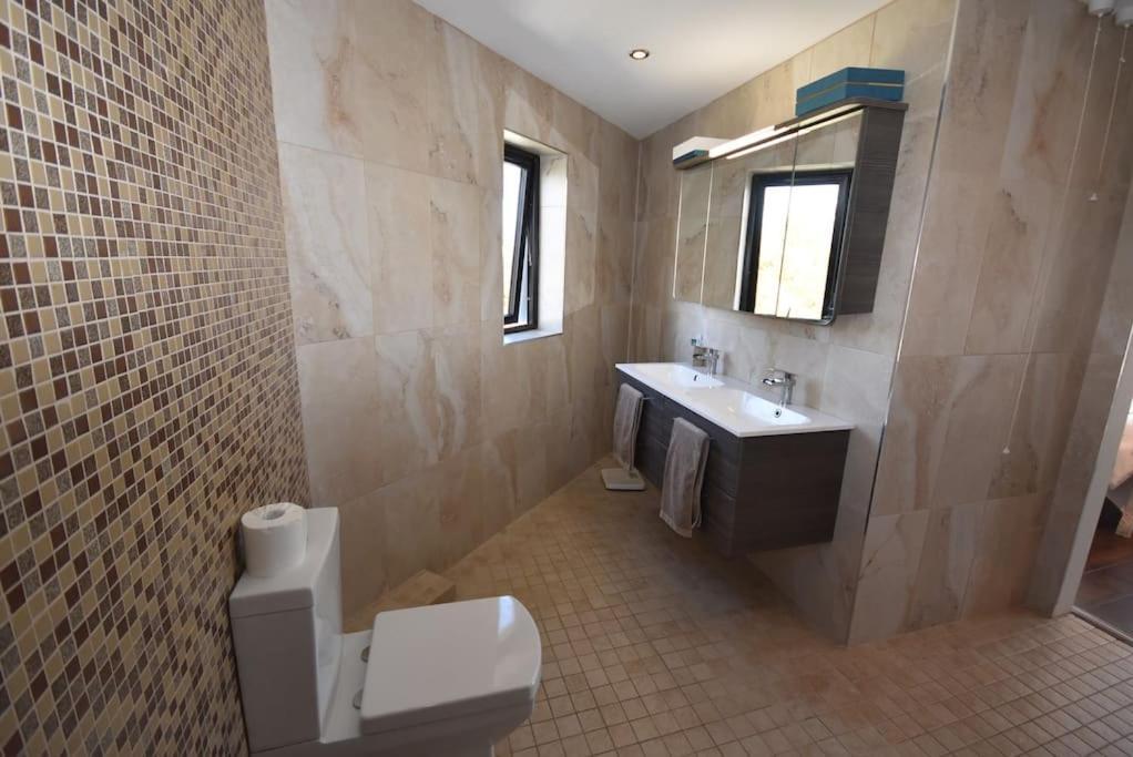 No50 Luxury 3bed3bath With Ev Charger Letterkenny