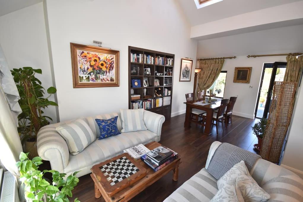Holiday home No50 Luxury 3bed3bath With Ev Charger *