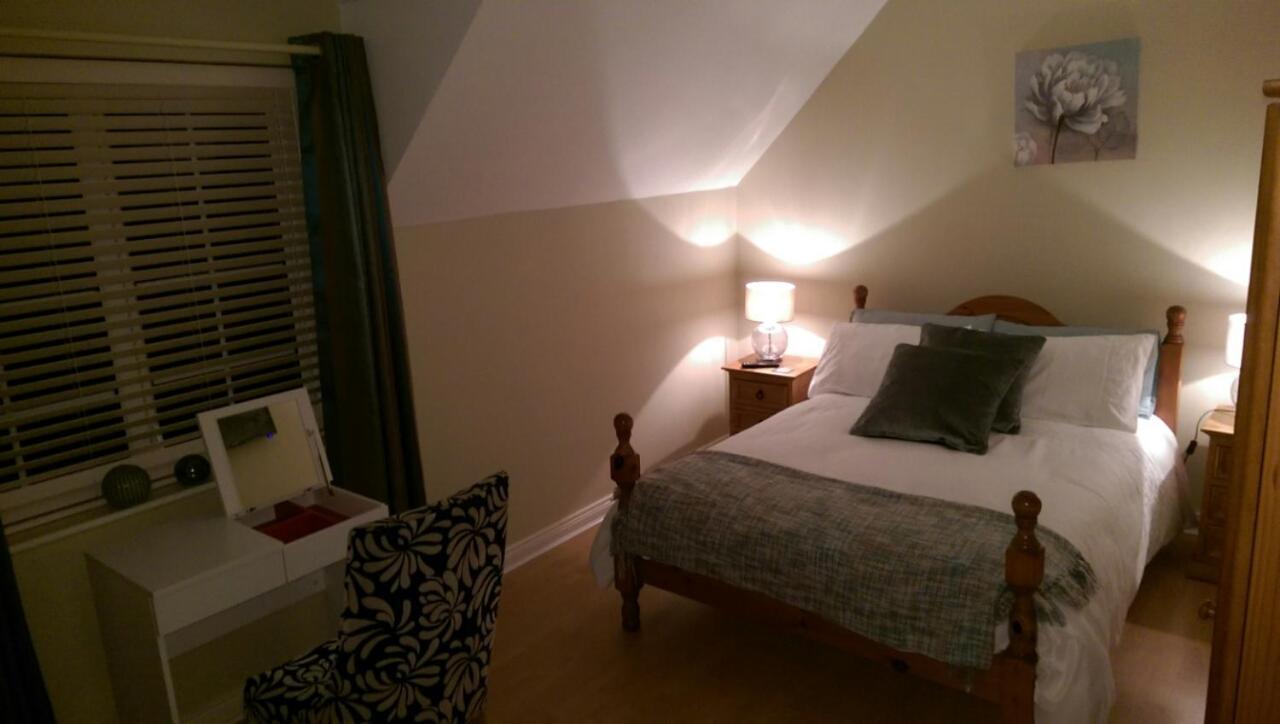 Bed & Breakfast Woodview Bed & Breakfast. *
