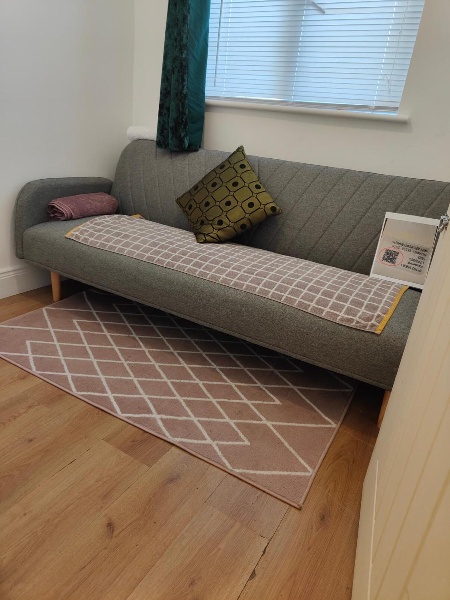 Rose Apartment