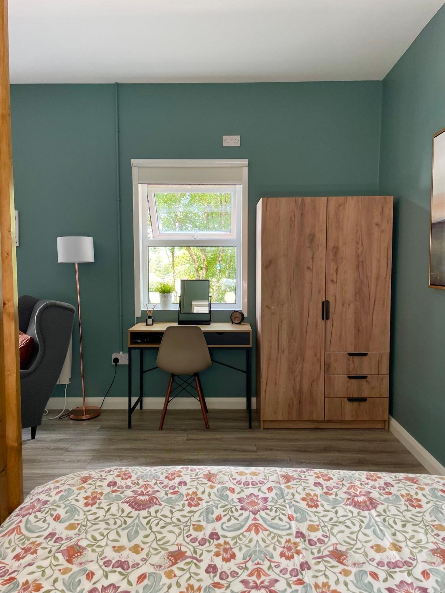 Studio * Letterkenny