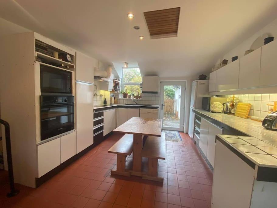 Private Thatched - With Views Holiday home