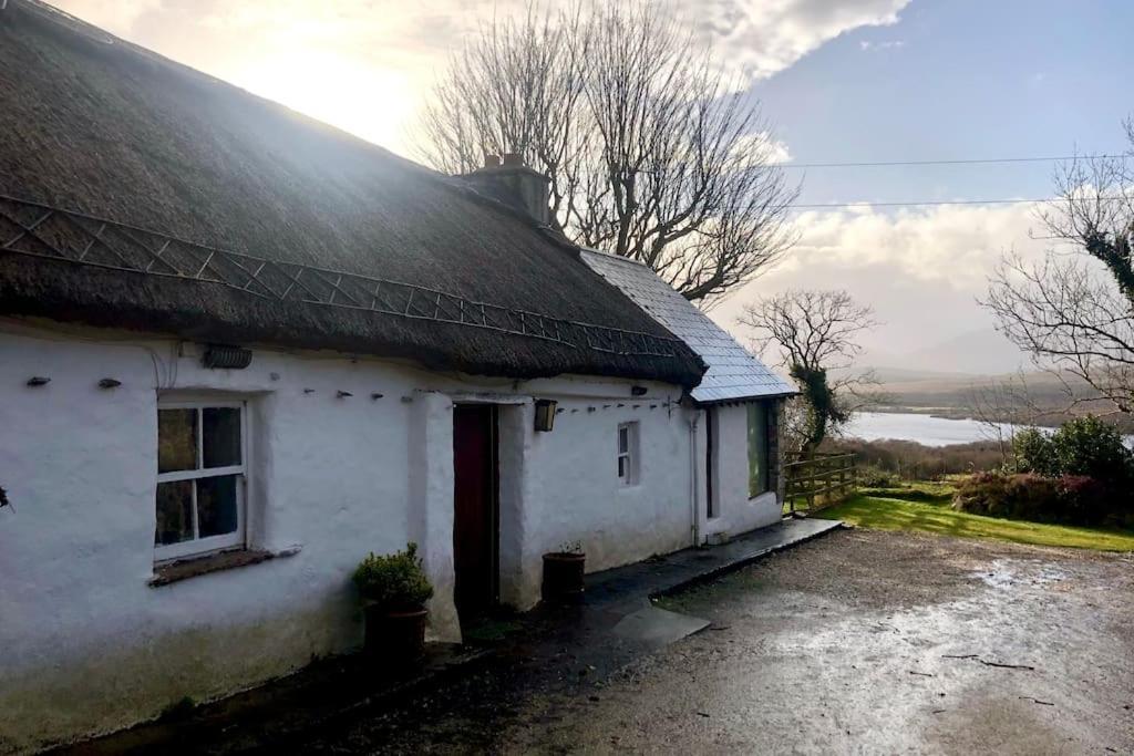 Private Thatched - With Views