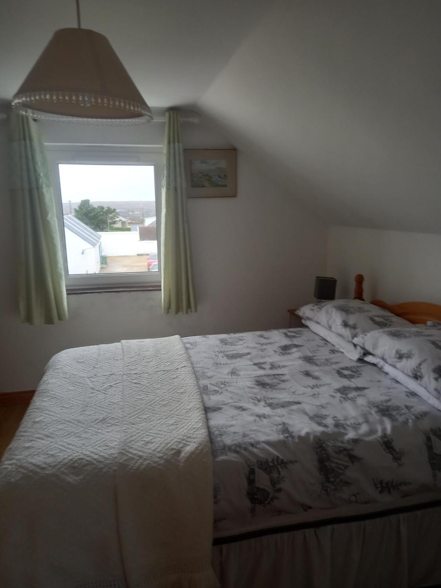 Wild Atlantic Way Fab Sea Views In Seatardis 2 Bedroom Self Contained Let F92d5x4 Holiday home