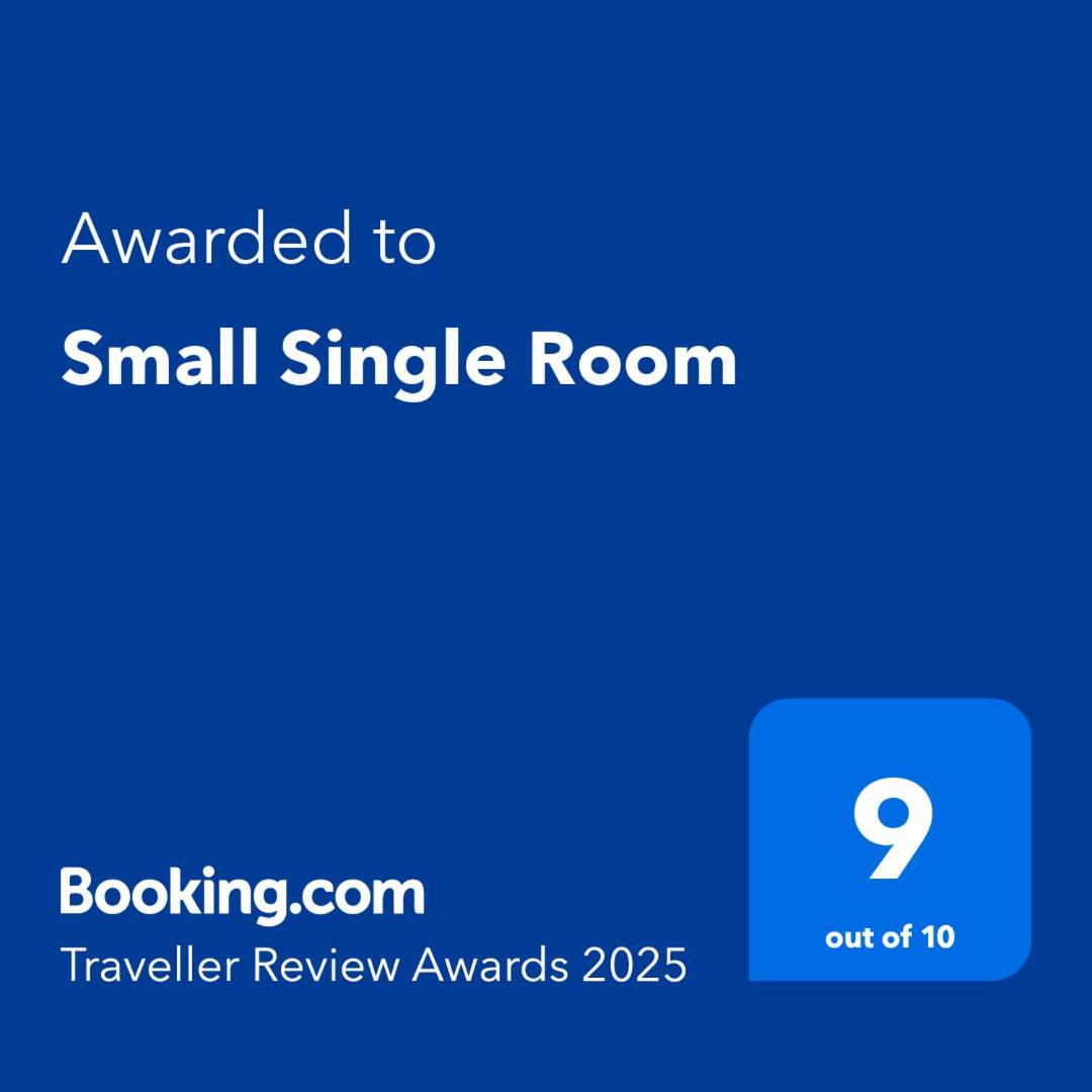 Small Single Letterkenny