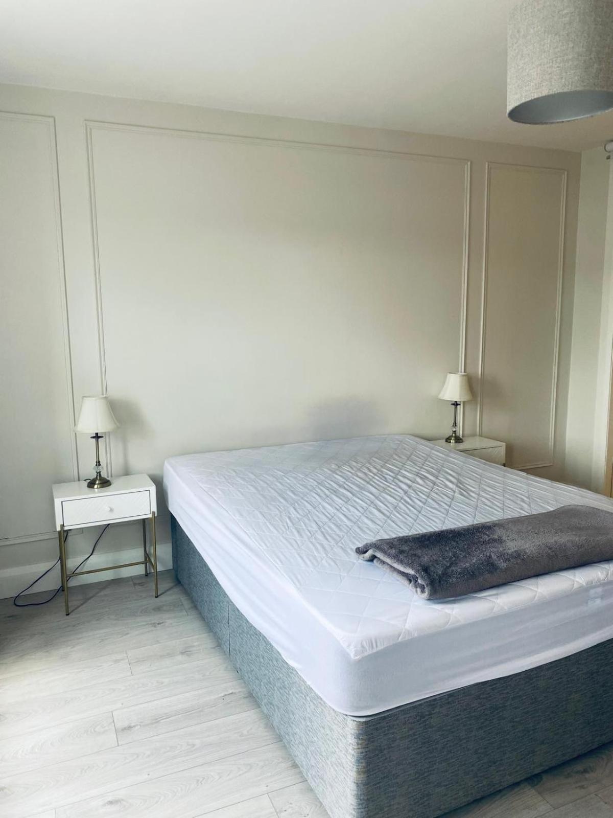 Starlight Apartments, 6 * Letterkenny