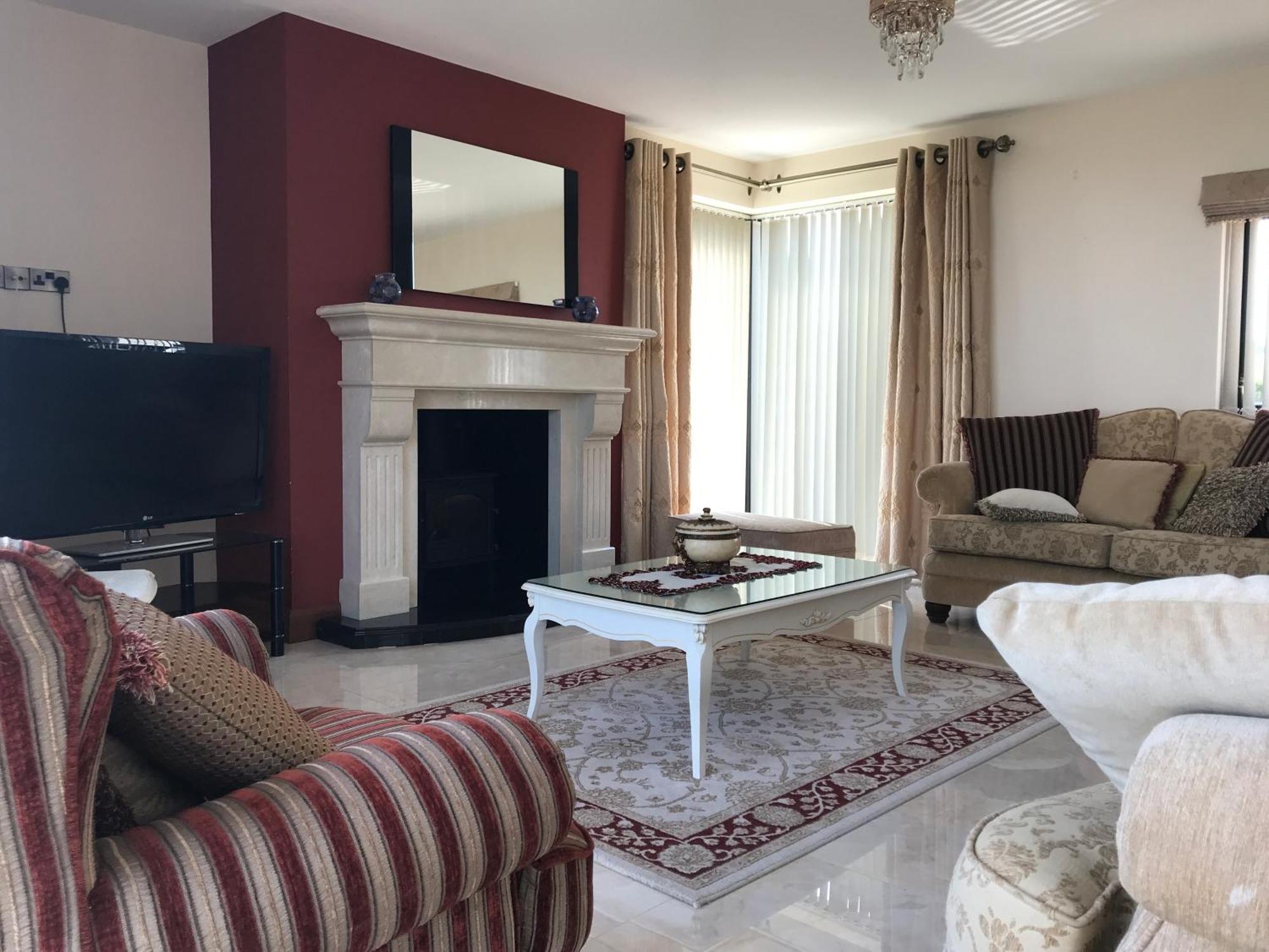 Serene Luxurious Retreat With Sea Views, Entire
