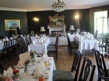 Castle Grove Hotel 4*