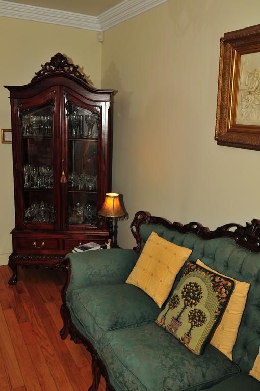Bed & Breakfast Killererin House