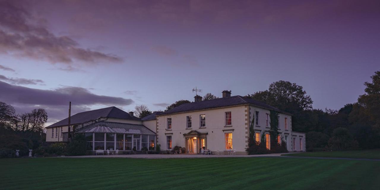 Castle Grove 4*