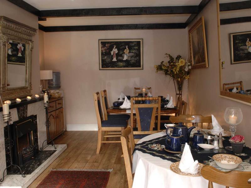 Bed & Breakfast Oaklands 3*